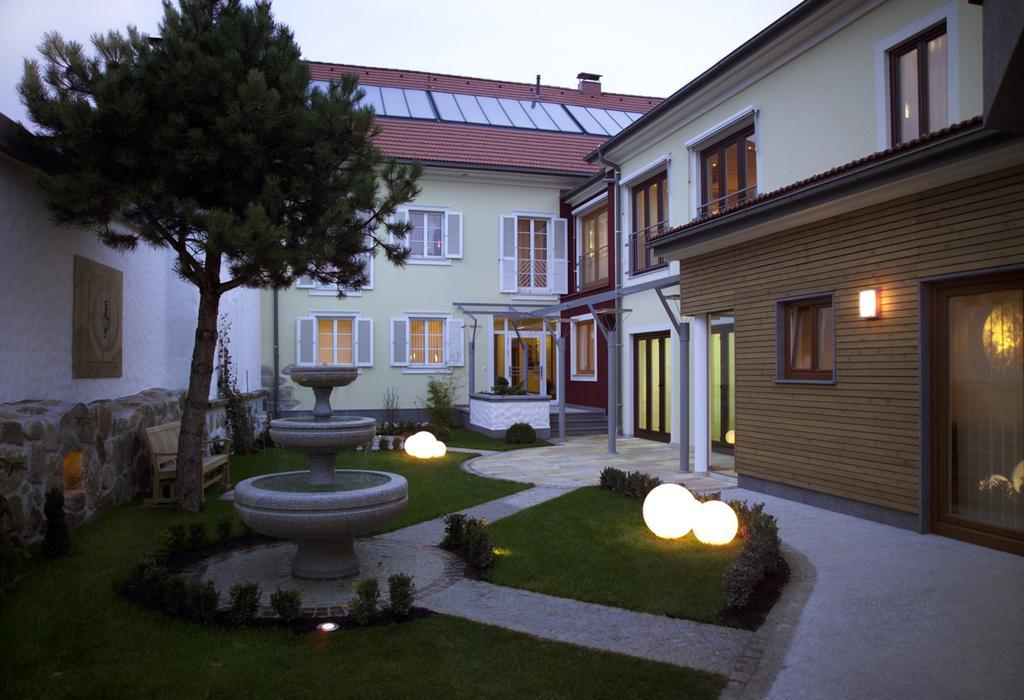 Tinschert Hotel-Restaurant-Partyservice Schwertberg 외부 사진